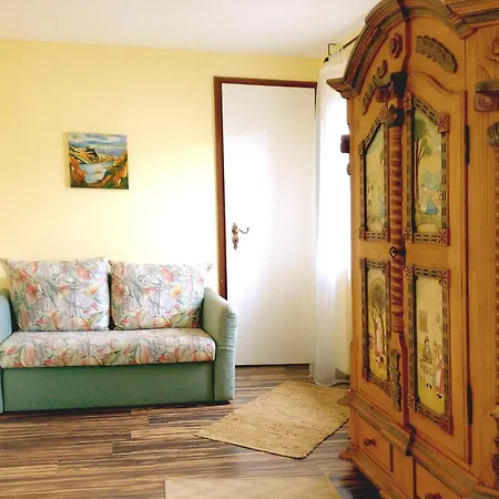 Appartement Mit Balkon Und Rheinblick *