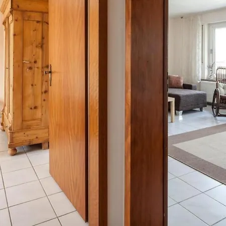 Appartement Mit Balkon Und Rheinblick *