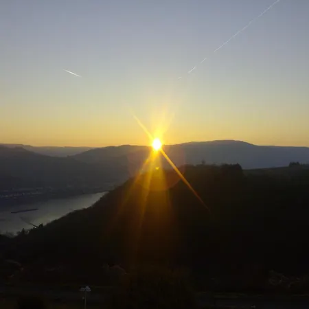 Apartment Mit Balkon Und Rheinblick Bacharach